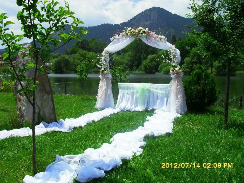 Ribkata Family Hotel Smolyan Eksteriør bilde